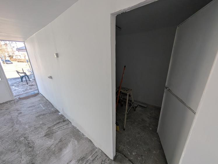 Spațiu comercial, de 30 mp, în Gară