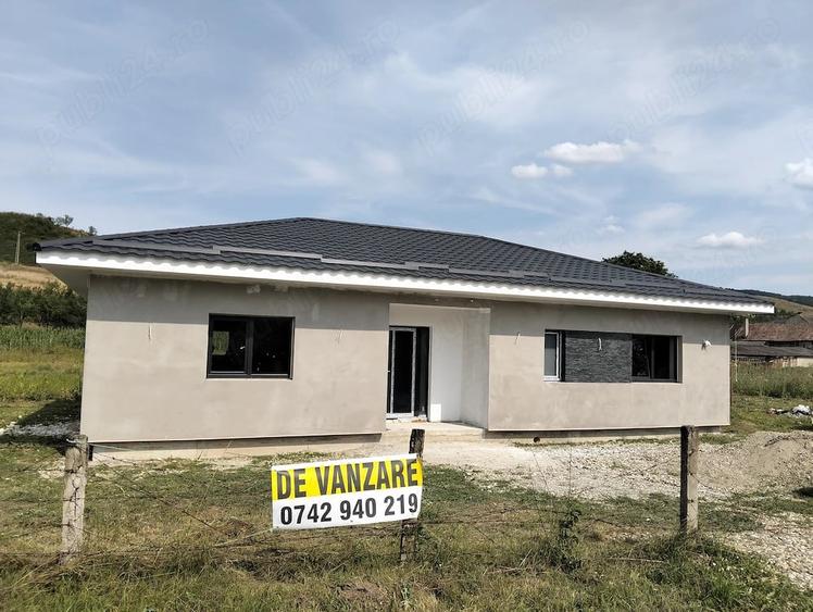 Vand casa Petresti construc?ie noua - 1
