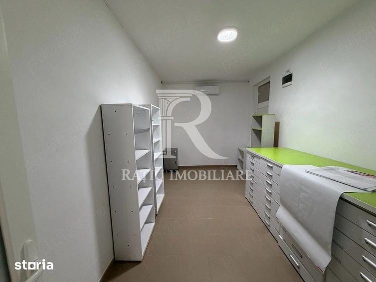 Spațiu comercial, de 60 mp, în Vadu Crișului