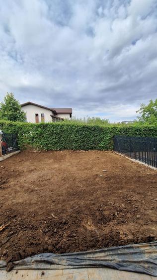 Casă cu 3 camere în Hlincea