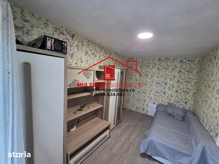 Garsonieră decomandată în Central