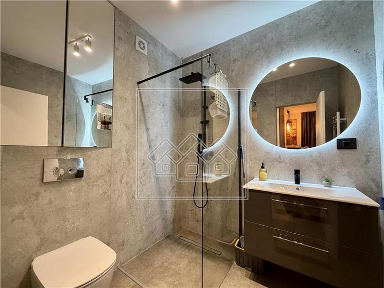 Apartament cu 2 camere decomandat în Țiglari