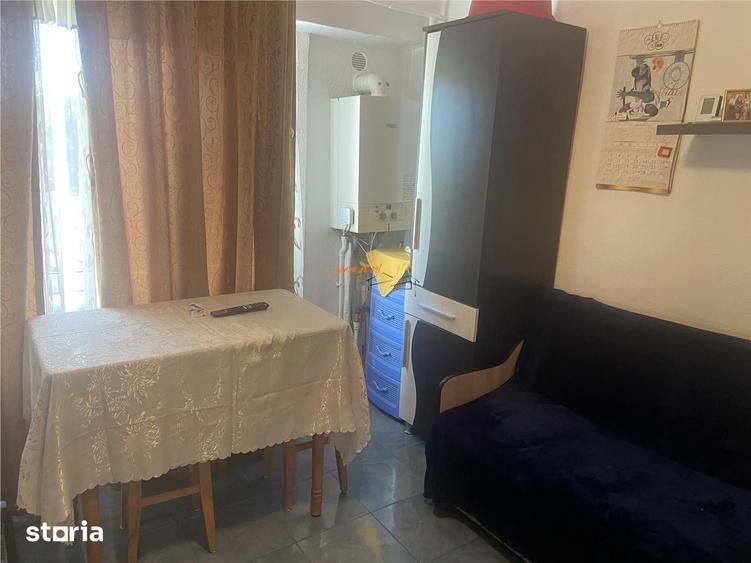 Apartament cu 2 camere decomandat în Gară