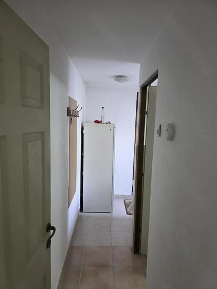 Garsonieră decomandată în Gruia
