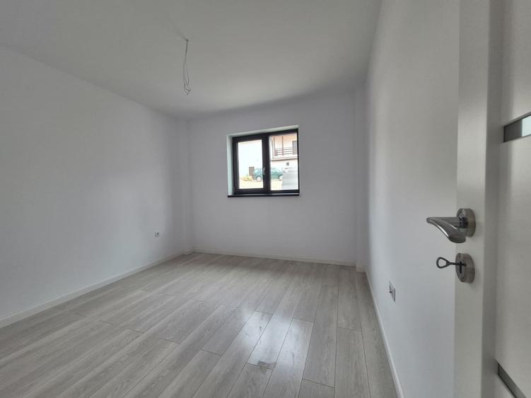 Apartament cu 2 camere decomandat în Valea Lupului