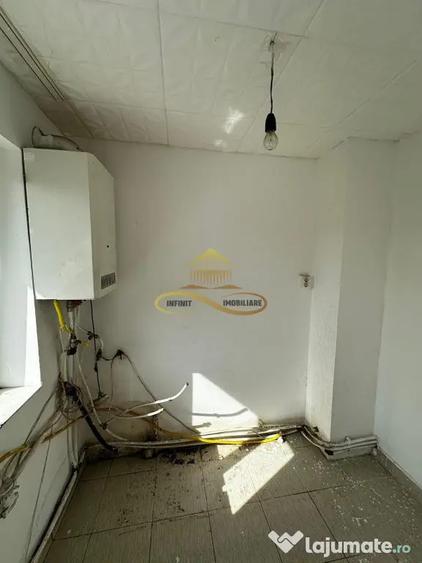 Casă cu 2 camere cu Canalizare în Tache