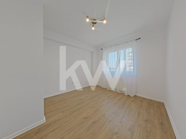Apartament cu 3 camere decomandat, mobilat în Tractorul
