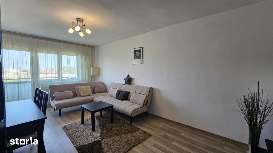 Apartament cu 3 camere decomandat, mobilat în Centrul Civic