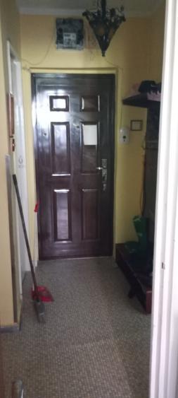 Apartament cu 2 camere decomandat în Colentina