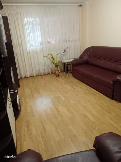 Apartament cu 2 camere decomandat în Micro 18