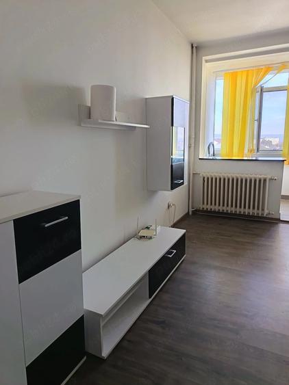 Garsonieră semidecomandată în Craiovei