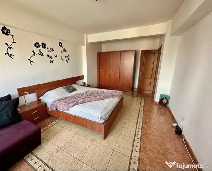 Apartament cu 2 camere decomandat în Unirii