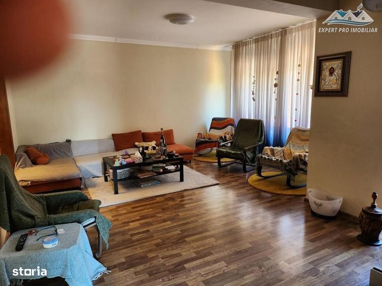 Casă cu 4 camere cu Teren 300 Mp în Dragomirești-Vale