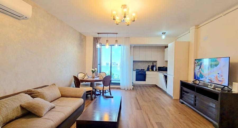 Apartament cu 2 camere decomandat, mobilat în Universitate
