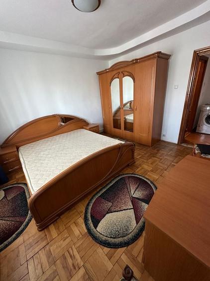 Apartament cu 2 camere în Piața Centrală