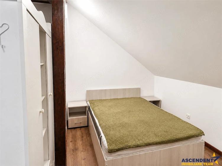 Casă cu Teren 350 Mp în Craiter