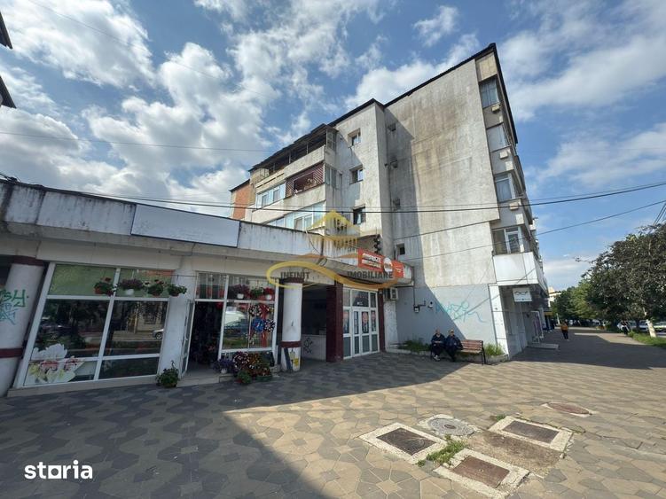 Apartament 3 camere de vanzare in Bacau strada Stefan cel Mare - 2