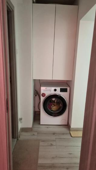 Apartament cu 2 camere decomandat în Basarabia