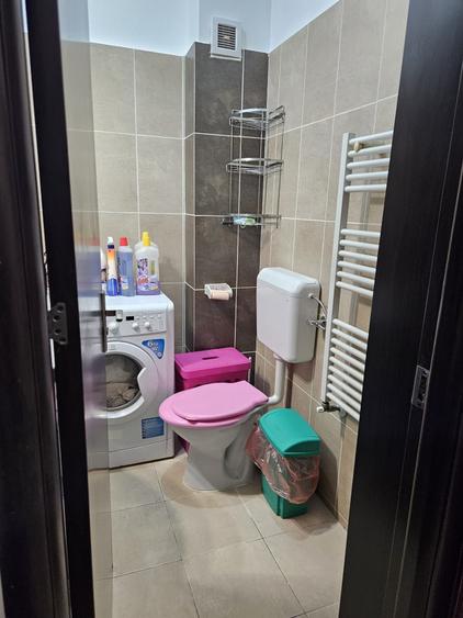 Apartament cu 3 camere în Dobroești