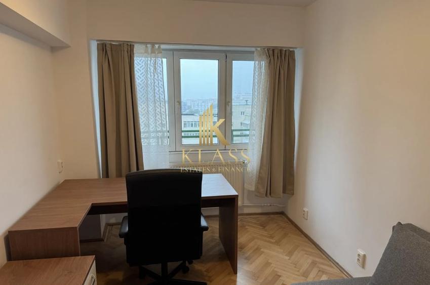 Apartament cu 3 camere decomandat, mobilat în Titulescu
