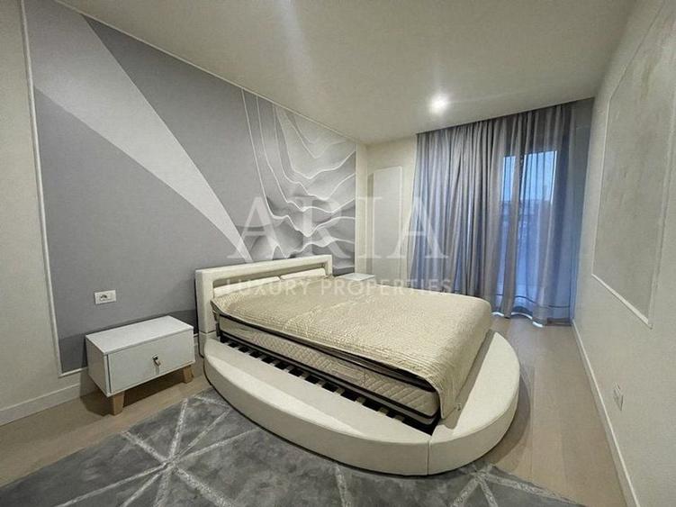 Apartament cu 4 camere decomandat, mobilat în Pipera