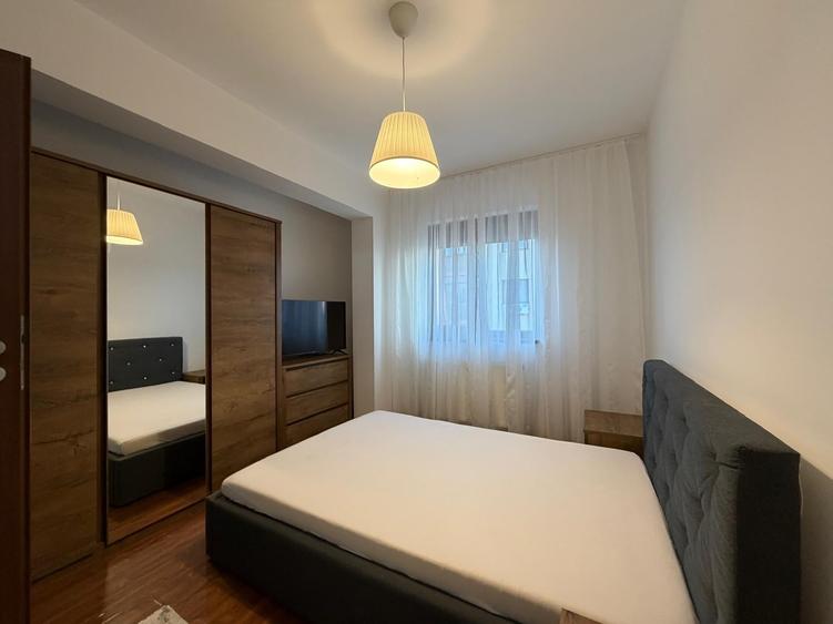Apartament cu 3 camere decomandat în Fundeni