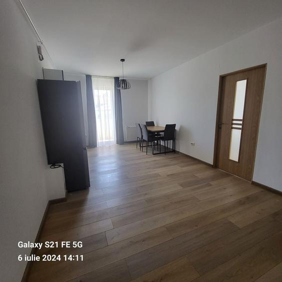 Apartament cu 2 camere decomandat în Florești