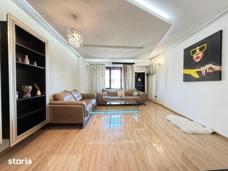 Apartament cu 3 camere, mobilat în Vitan
