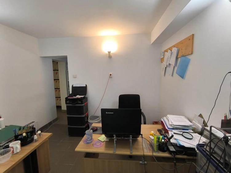 Apartament cu 3 camere în Năvodari