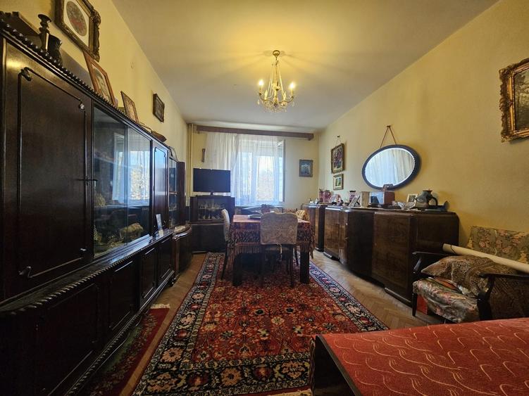 Apartament cu 2 camere decomandat în Bucureștii Noi