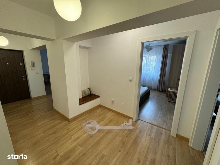 Apartament cu 3 camere decomandat în Ultracentral