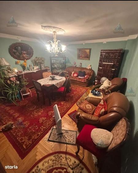 Casă cu 3 camere în Uiești