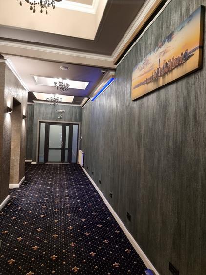 Spațiu comercial, de 100 mp, în Central