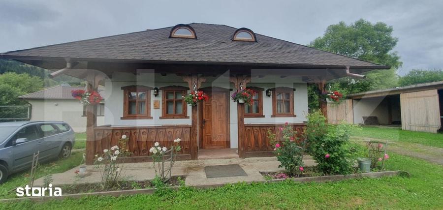 Casă cu 2 camere cu Teren 3300 Mp în Central
