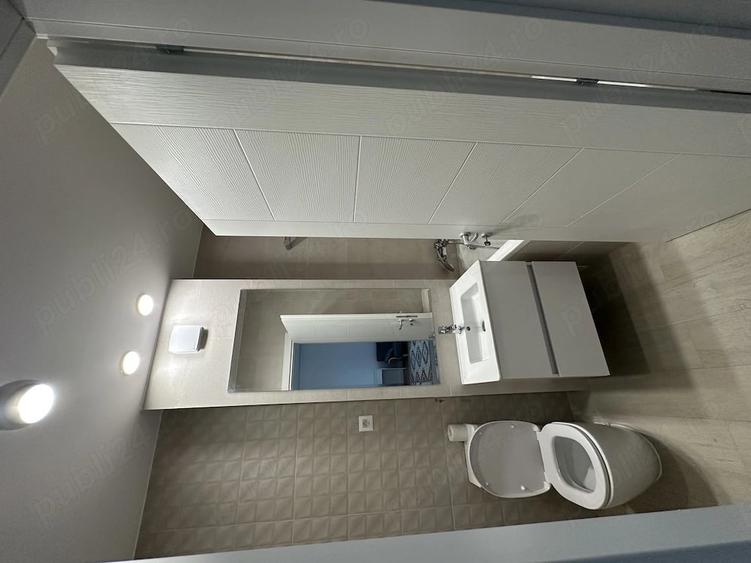 Apartament cu 2 camere decomandat în Titan