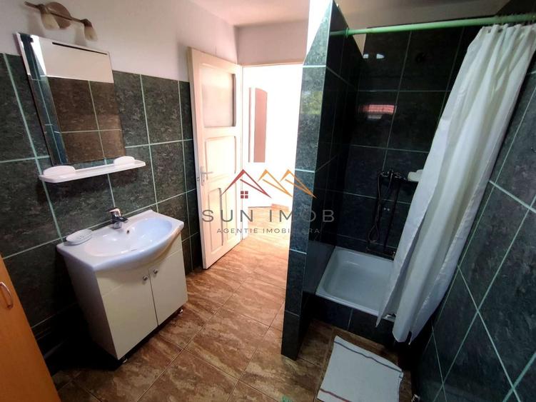 Apartament cu 3 camere în Calea Doftanei