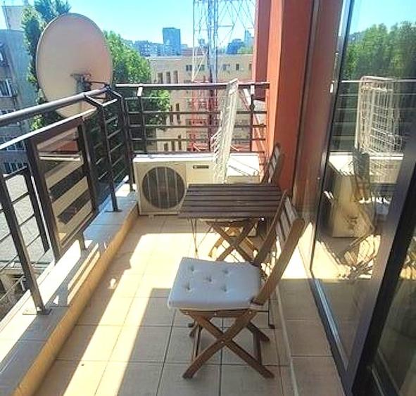 Apartament cu 2 camere semidecomandat, mobilat în Ștefan cel Mare