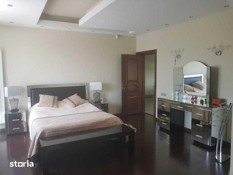 Casă cu 4 camere cu Teren 860 Mp în Central