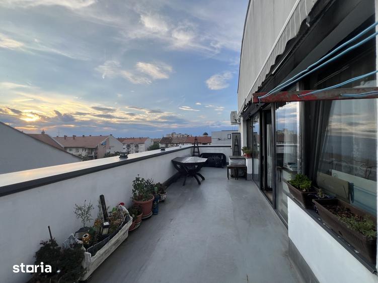 Apartament cu 3 camere în Soarelui