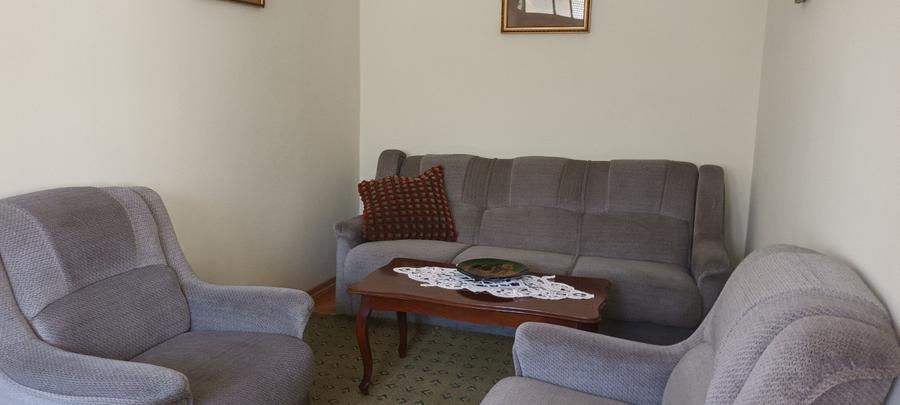 Casă cu 5 camere cu Teren 1500 Mp în Licuriciu