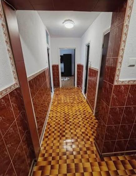 Apartament cu 2 camere decomandat în Costin Georgian