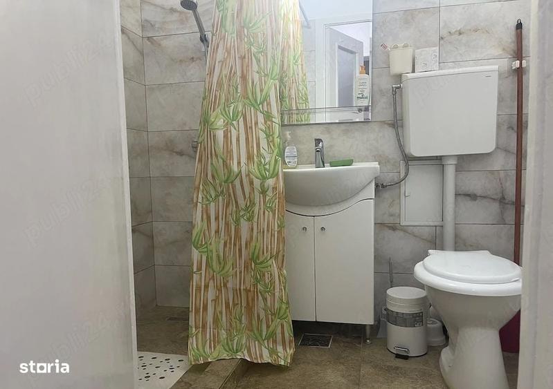 Apartament cu 2 camere decomandat în Păcii