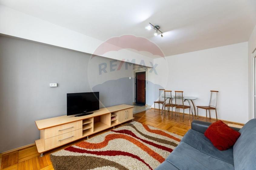 Apartament cu 2 camere de închiriat - zonă Ultracentrală - 3