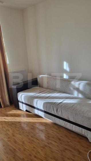 Apartament cu 4 camere decomandat, mobilat în Fălticeni
