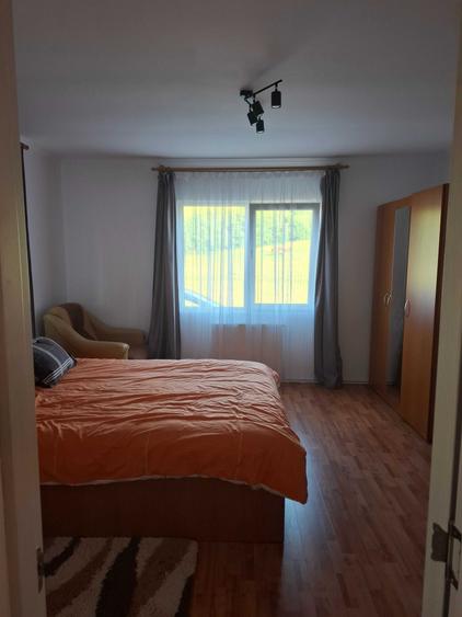 Casă cu 2 camere în Central