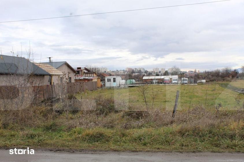Teren de 648 mp, în Central