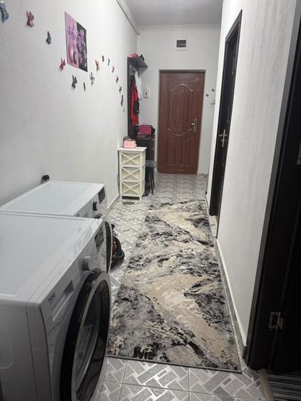 Apartament cu 2 camere decomandat în Ostroveni