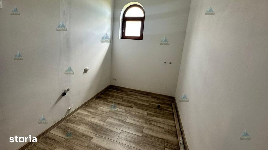 Vila de vanzare 1500 mp teren - 17