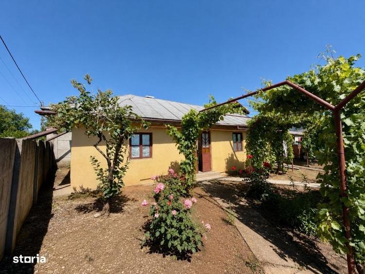 Casă cu 3 camere cu Teren 2173 Mp în Coșoveni
