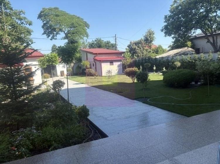 Casă cu 10 camere în Bragadiru